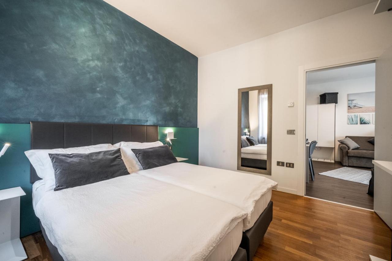 Appartamenti Vasco Renna Surf Center Torbole Sul Garda Exterior photo